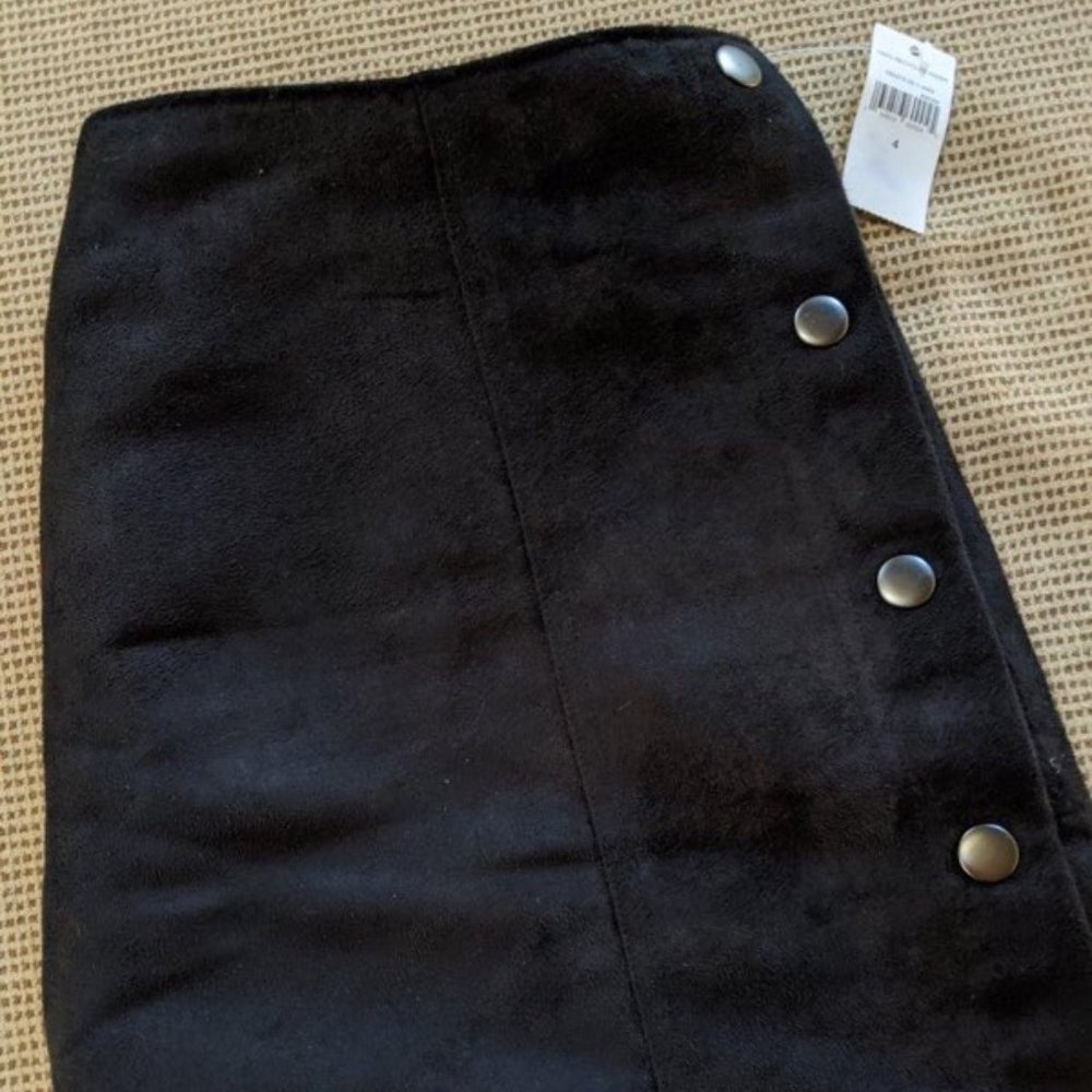 Black Velvet Skirt - Gap, Size 4